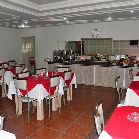 Hotel D' Lucca Ubá Exterior photo